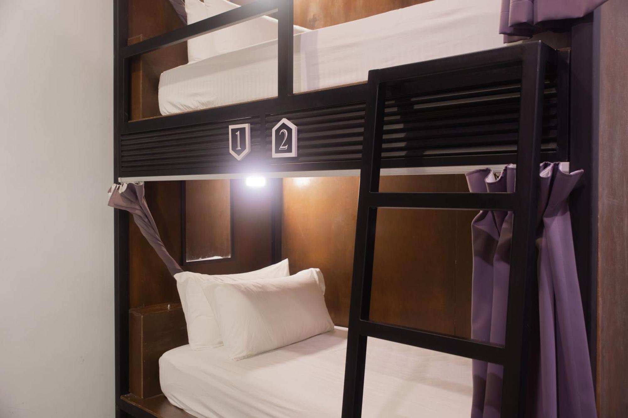 Sleep Here Hostel, Melaka Екстер'єр фото